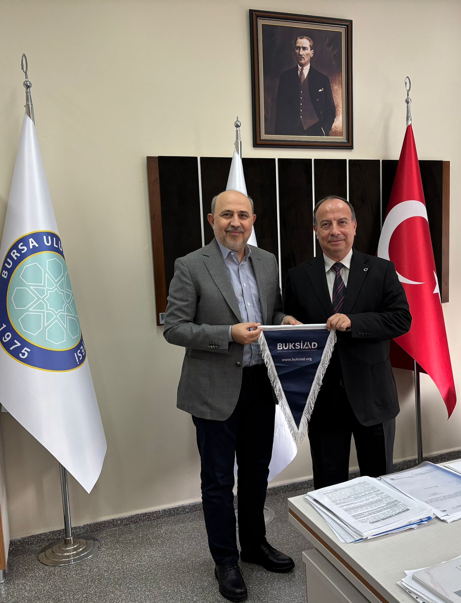  PHOTO-2025-11-10-13-09-37